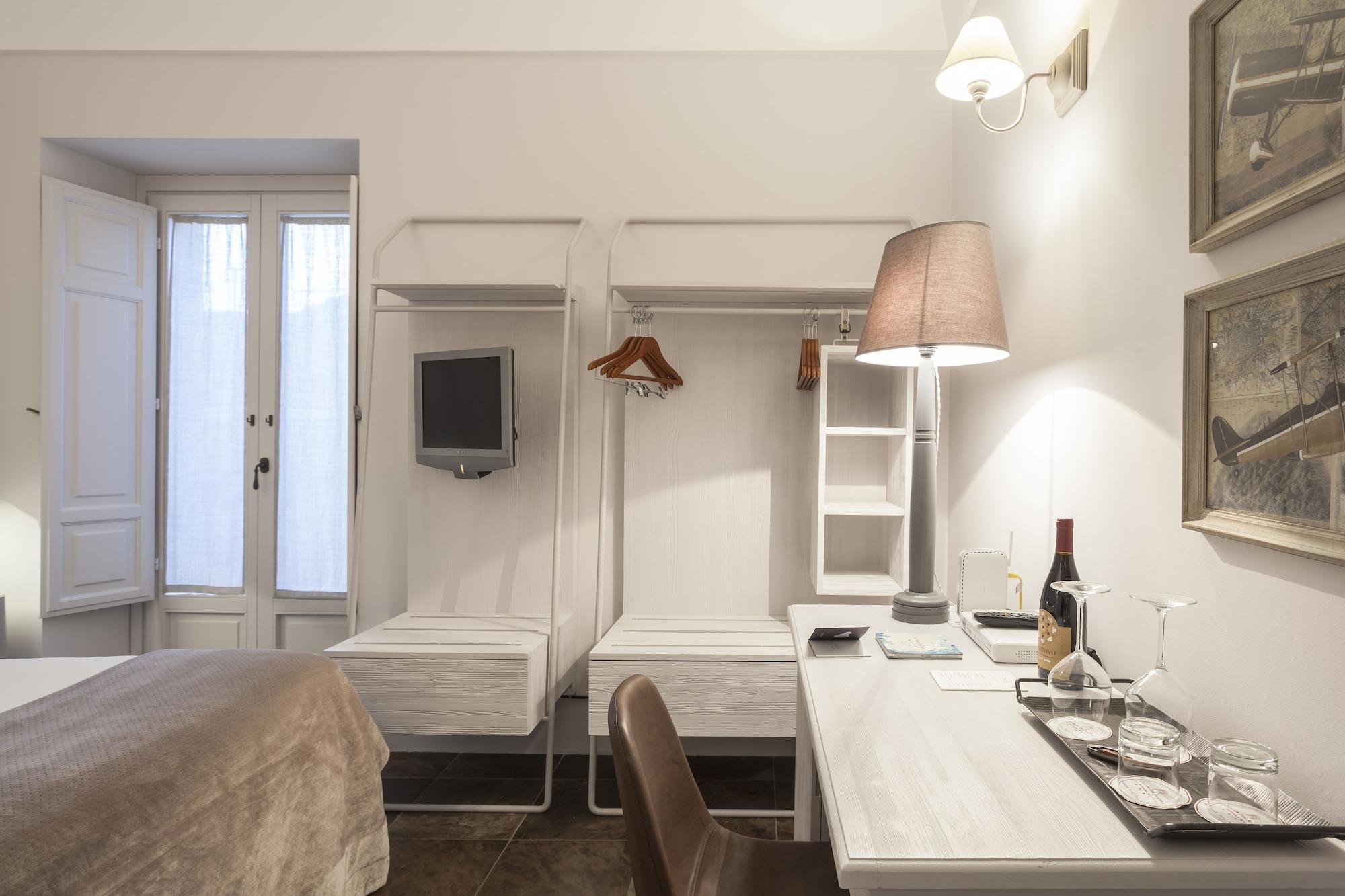 Don Serafino Historical Boutique Hotel