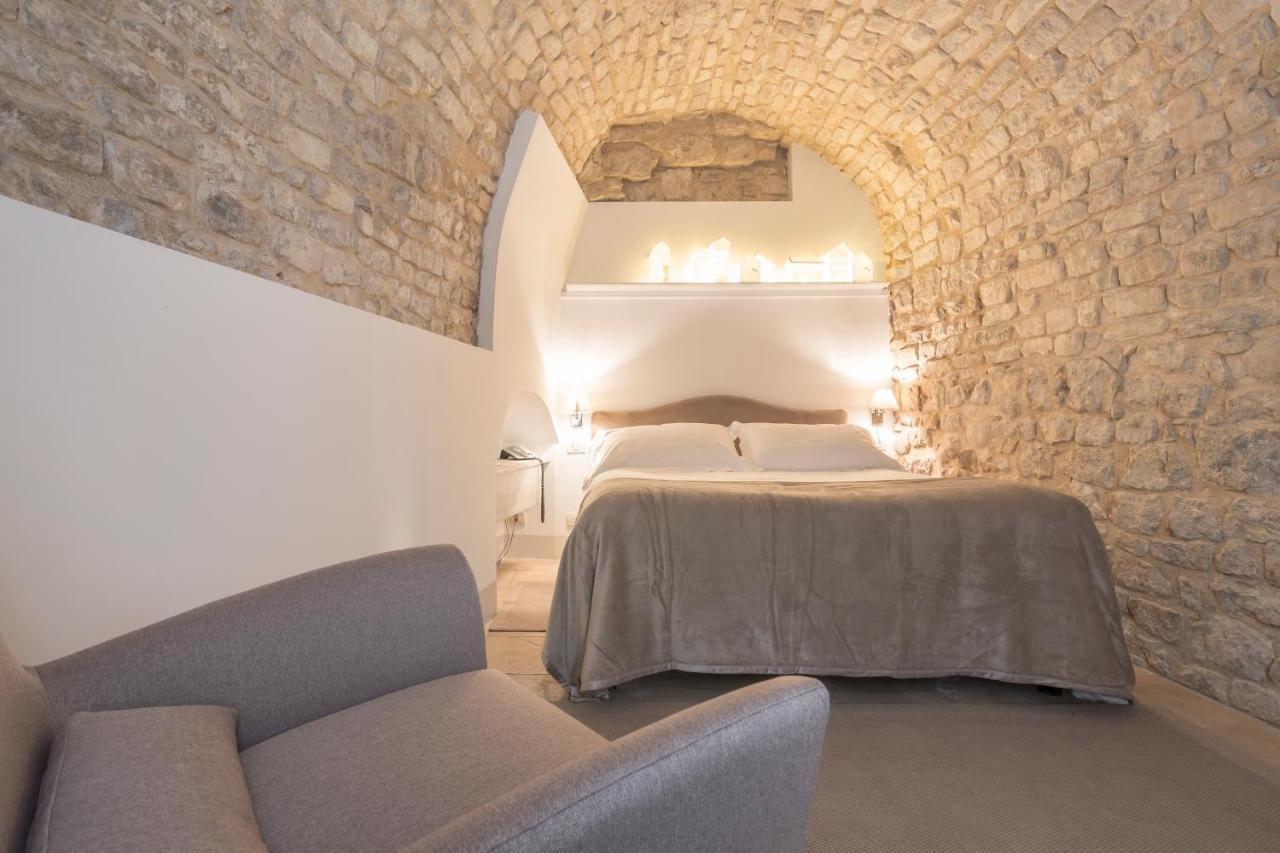 Don Serafino Historical Boutique Hotel